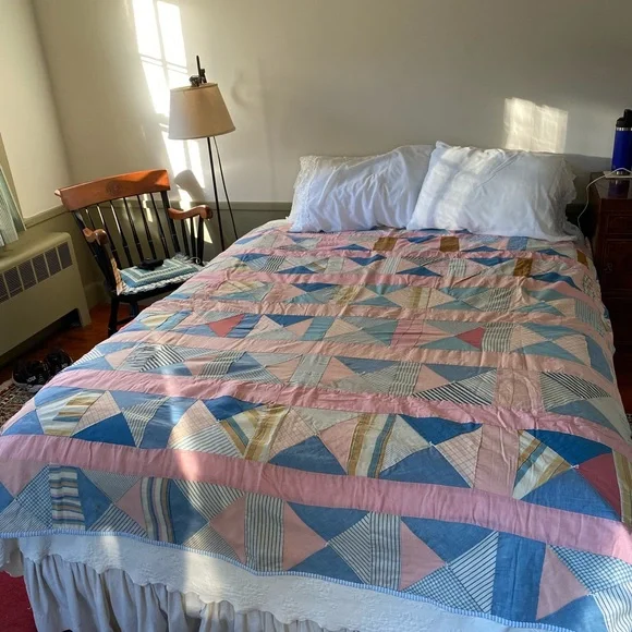 Colorful Vintage Patchwork Quilt - Picture 6 of 13